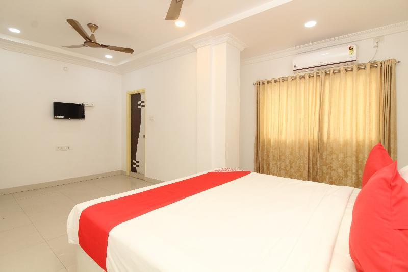 Oyo 37499 Saba Service Apartments Hyderabad Exterior foto